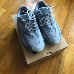 Yeezy Boost 700 “Inertia”